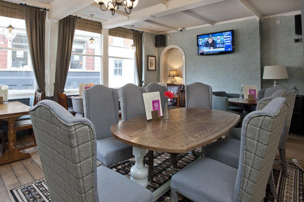 The Goddard Arms Hotel Swindon Buitenkant foto